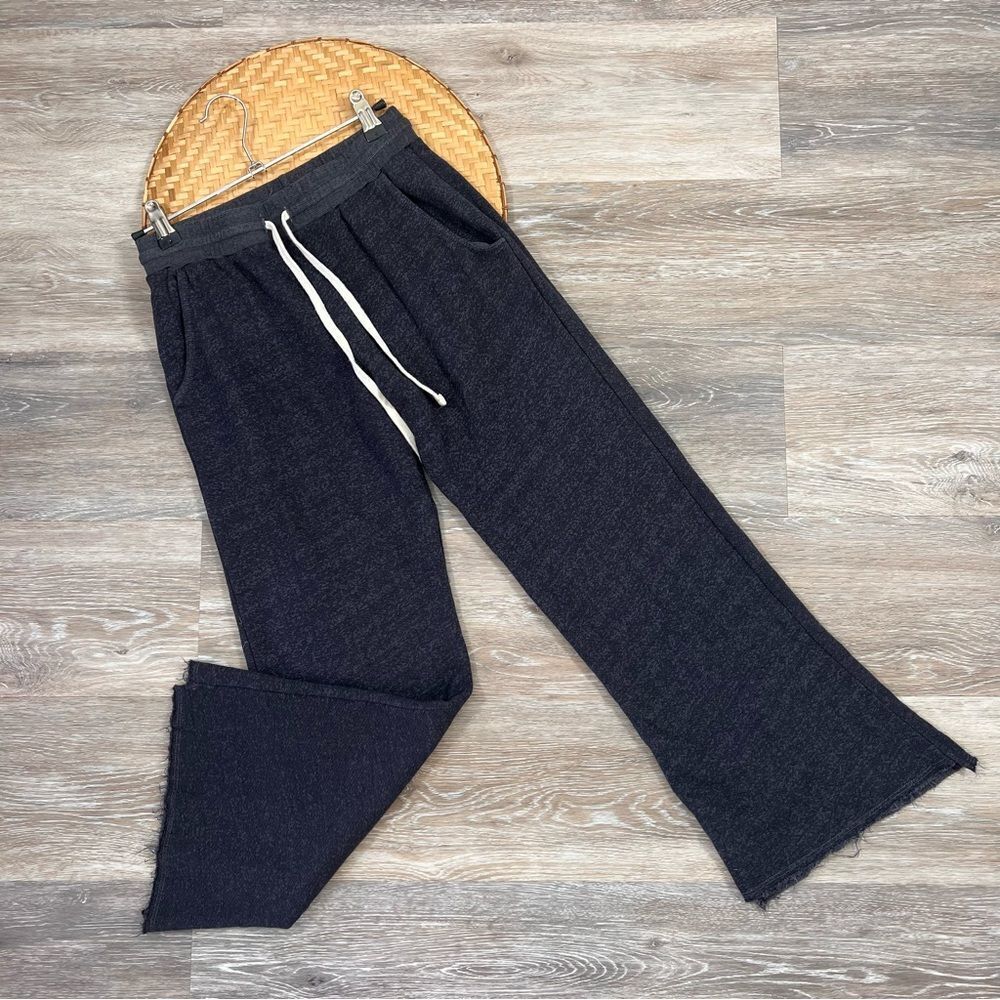 Sundry dark gray kick flare sweatpants‎